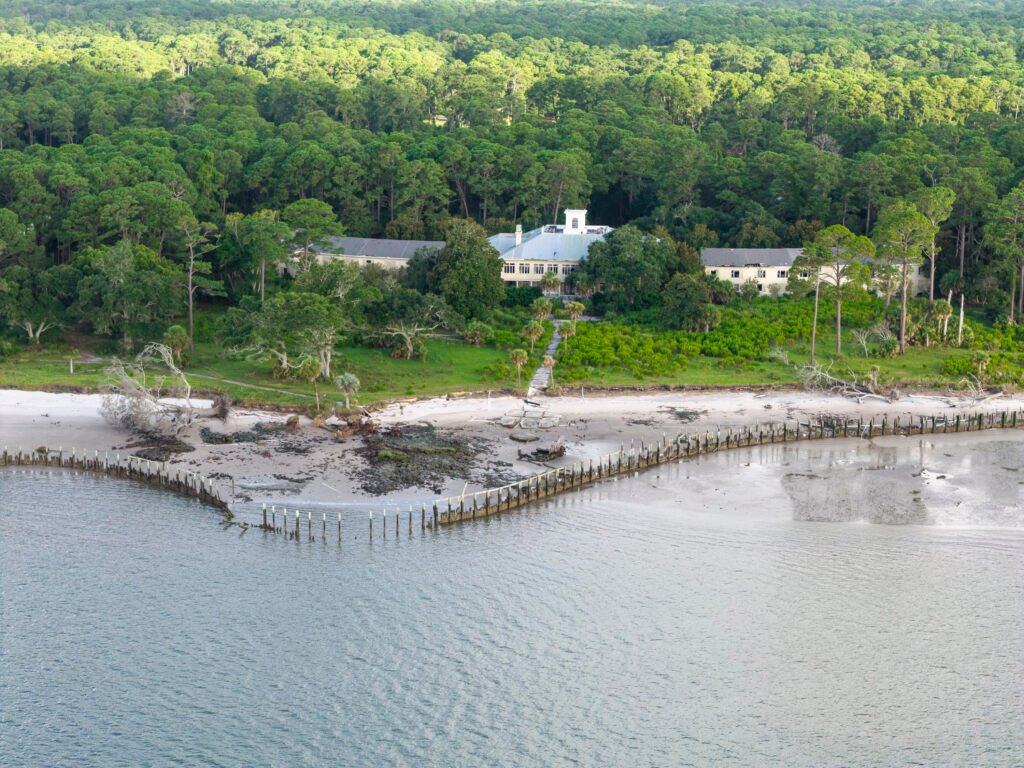 Melrose Beach and Deserted Hotel